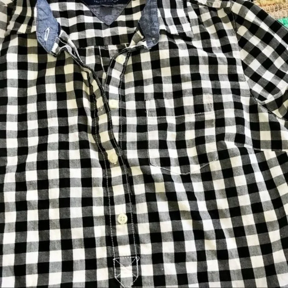 Tommy Hilfiger ~ Gingham popover top - Picture 3 of 6